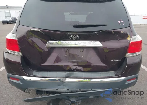 2011 Toyota Highlander Base V6 из США, поврежденный, VIN 5TDBK3EH7BS067326